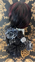 Load image into Gallery viewer, Gothic Female Bust