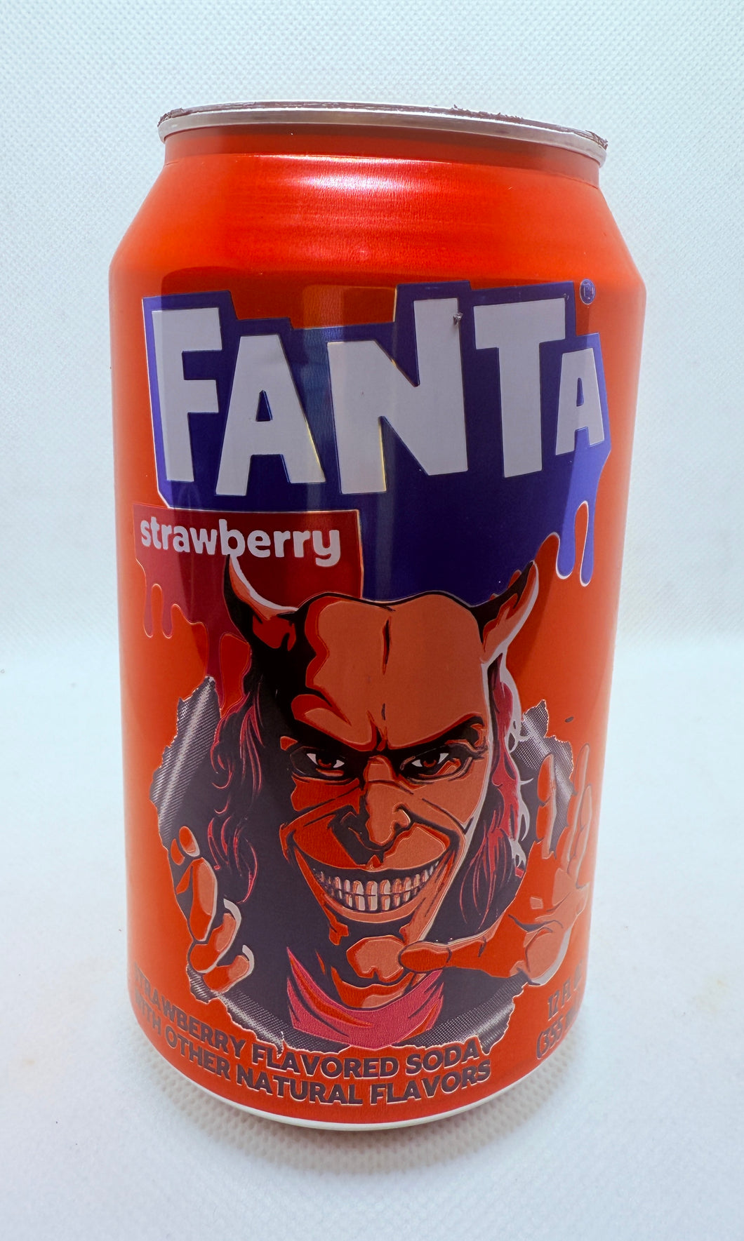 *Limited Edition*Fanta The Grabber Can - Strawberry 11oz Soy Candle
