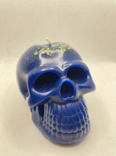 Load image into Gallery viewer, Skull Candle 9 oz
